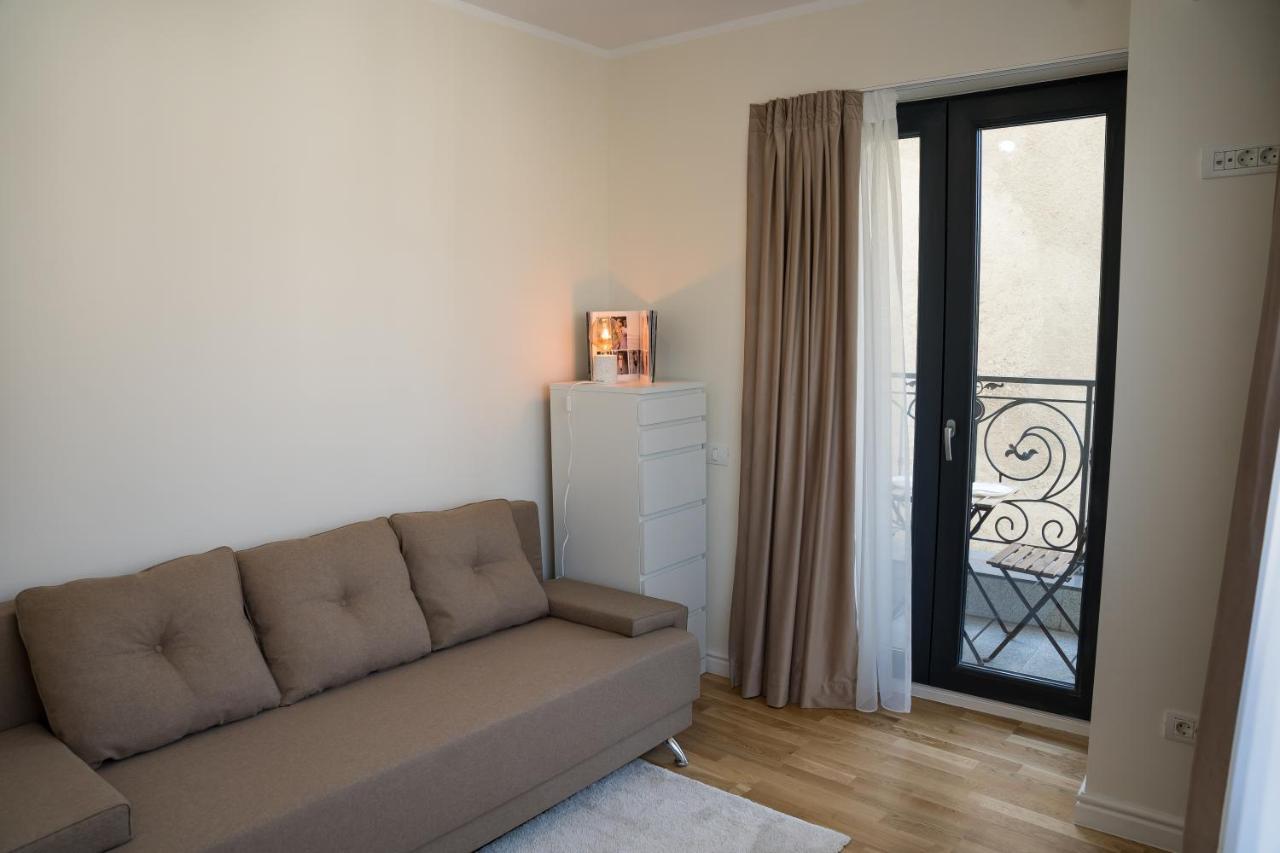 Azaleea Apartments Bucarest Extérieur photo