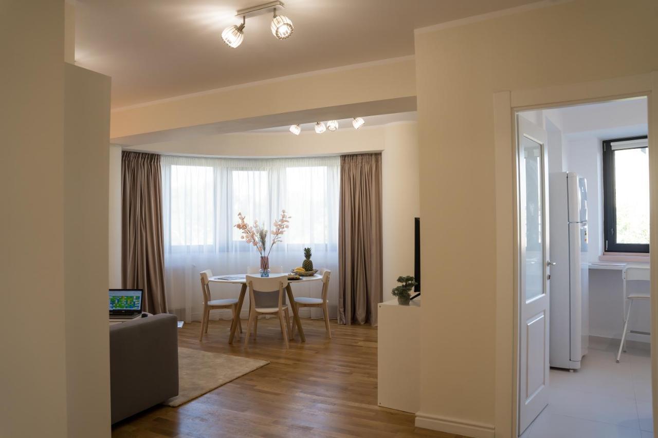 Azaleea Apartments Bucarest Extérieur photo