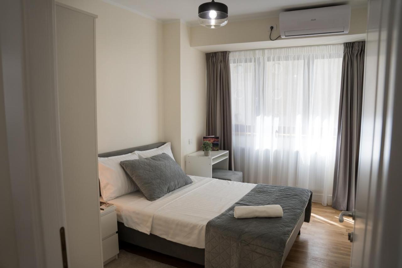 Azaleea Apartments Bucarest Extérieur photo