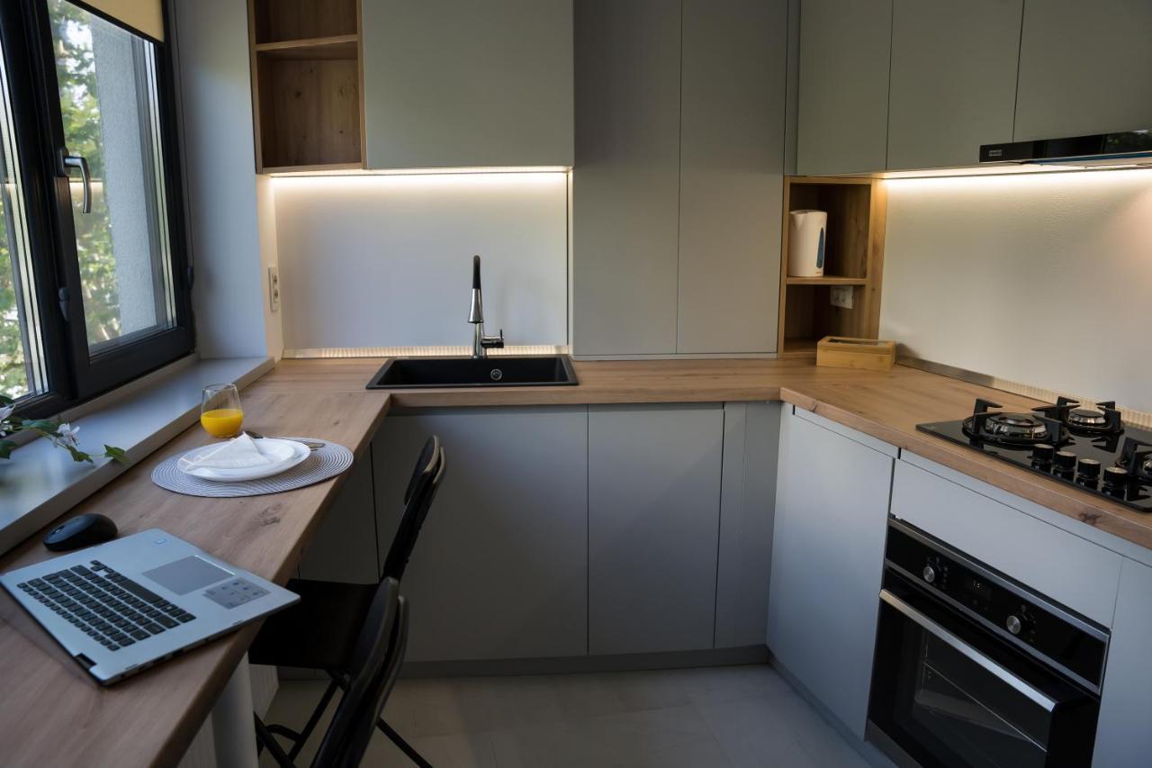 Azaleea Apartments Bucarest Extérieur photo