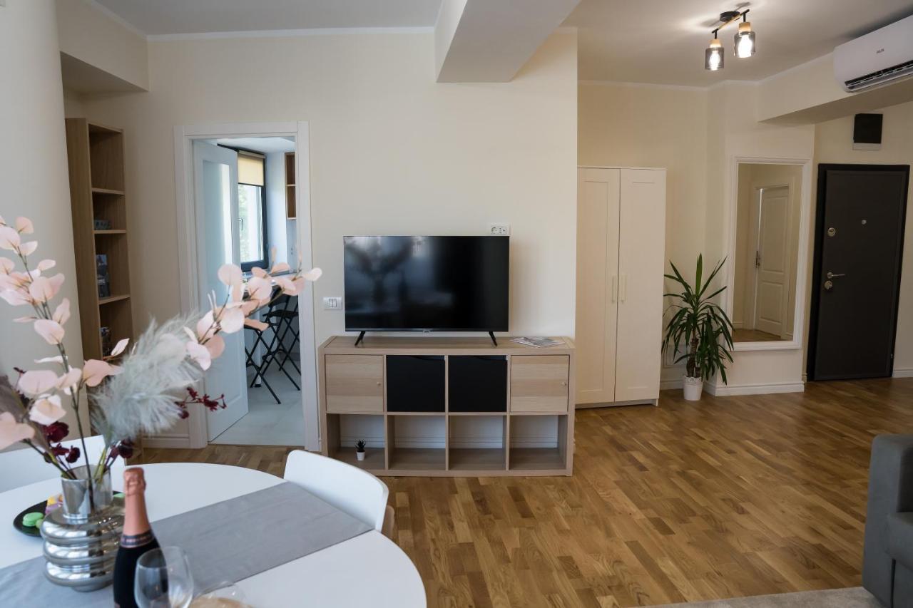 Azaleea Apartments Bucarest Extérieur photo