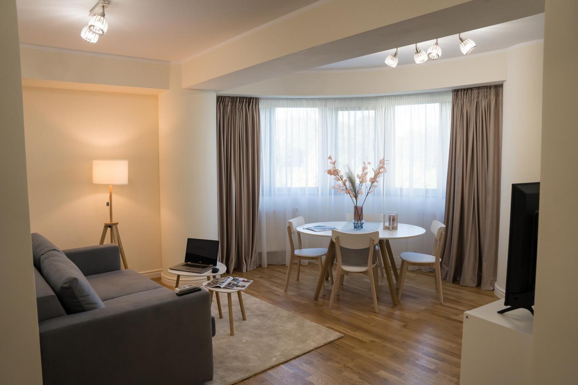 Azaleea Apartments Bucarest Extérieur photo